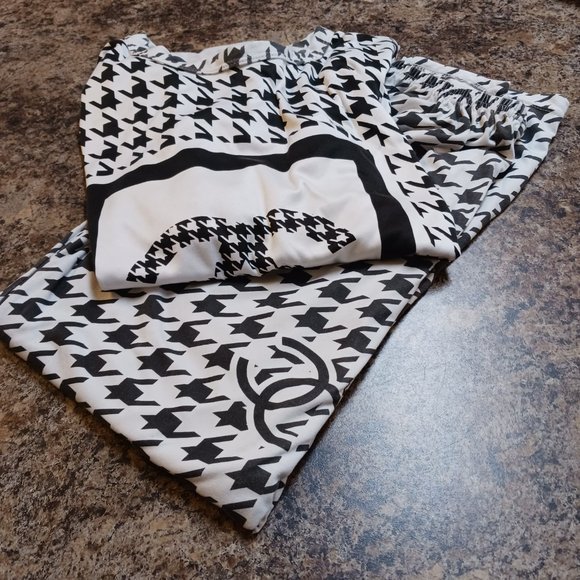 Womens Black and White 2 piece Pajama Lounging Set - Picture 6 of 8